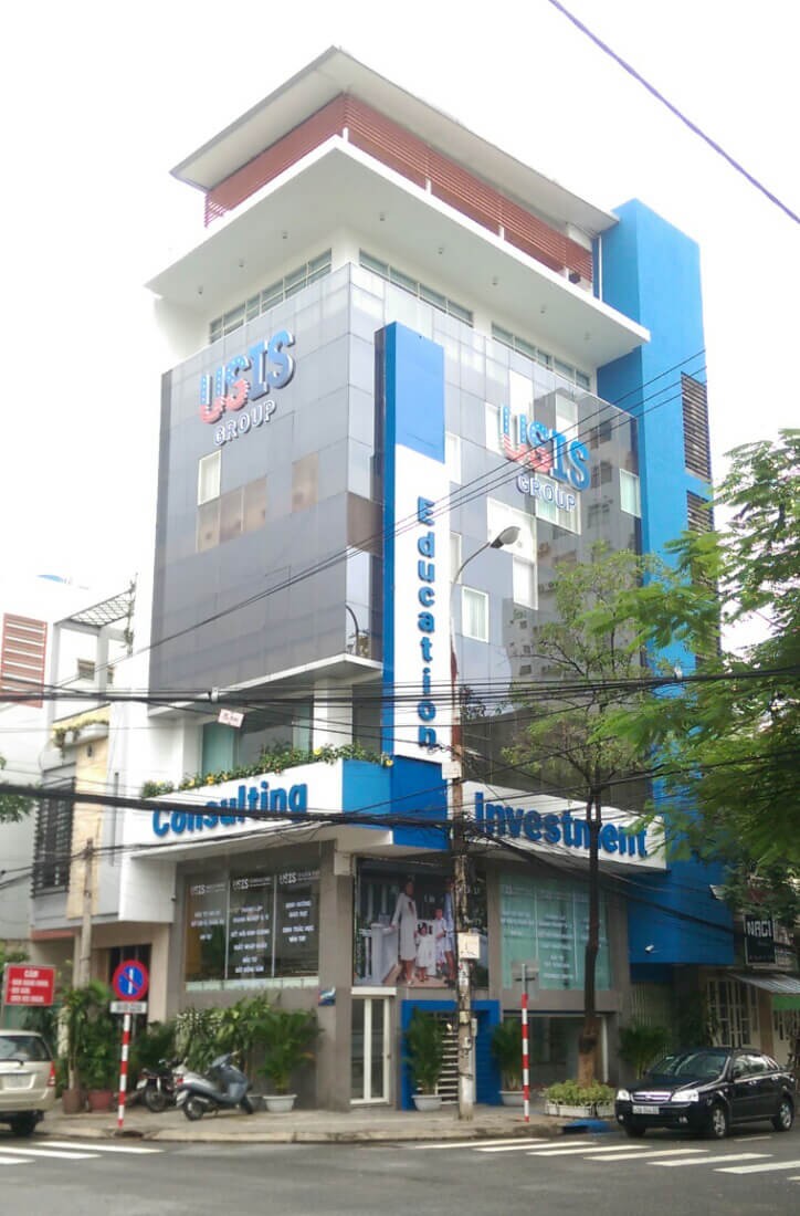 Vast facade image of USIS Group Office in Da Nang